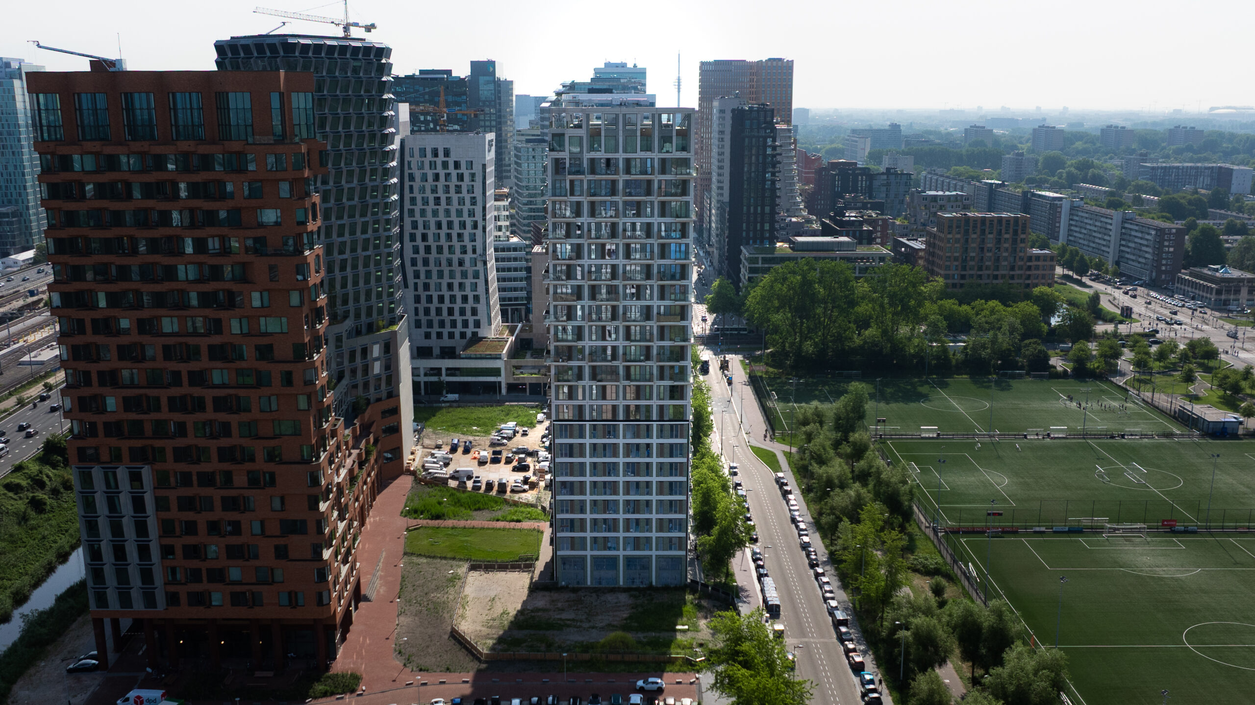 Luchtfoto van The Pulse en sportvelden